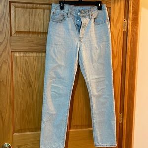 Levi’s 501 Light Wash classic straight leg jeans